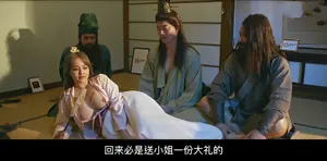 Cô hầu gái dâm đãng bú cặc và nuốt tinh dịch